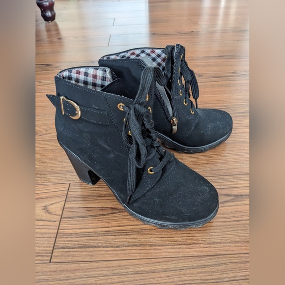 High Heel Booties - Picture 2 of 4